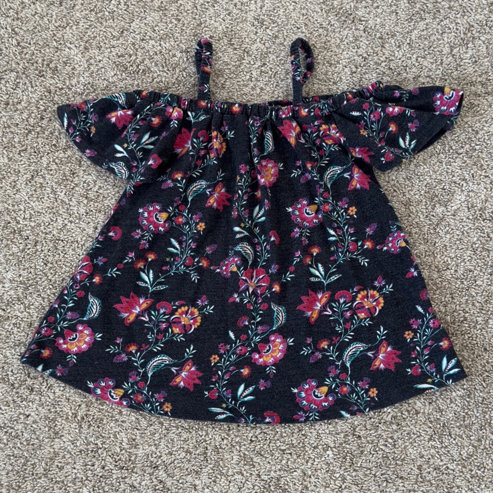 Old Navy Baby girl toddler girl floral cold shoulder dress size 18-24 months
